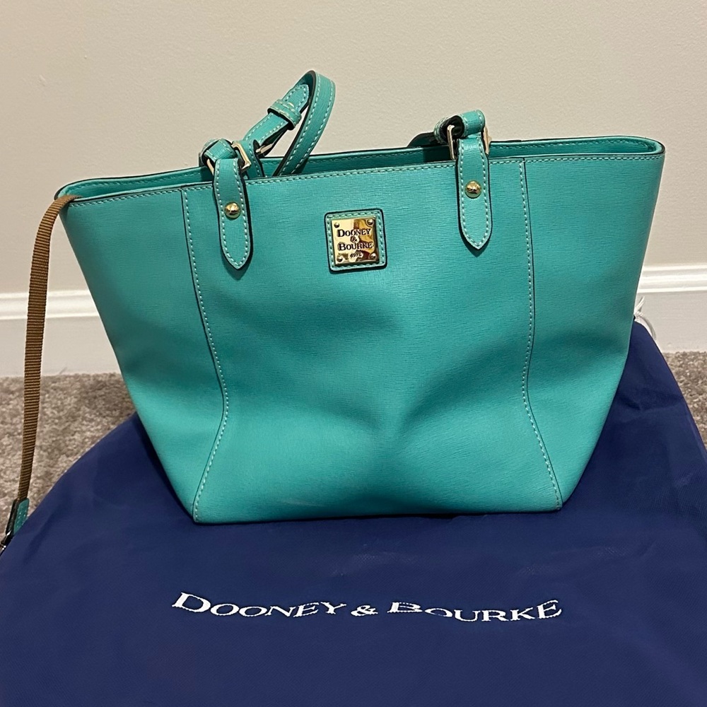 Dooney & Bourne Janie Tote. Turquoise outside with red interior